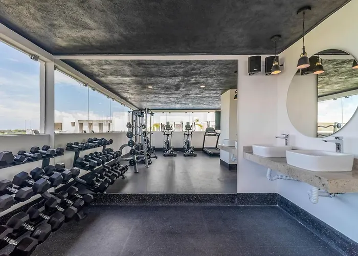 2 Bd With Private Balcony, Rooftop Pool, Gym * Tulum
